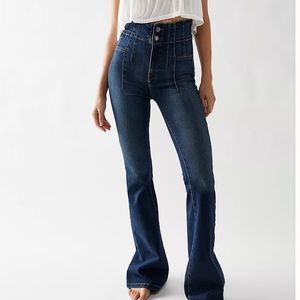 Free People Jayde Flare Jeans in Tulsa Blue
